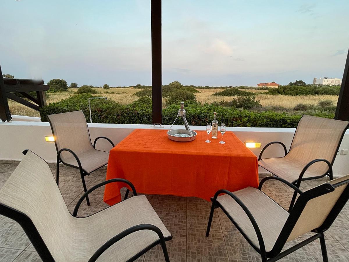 Tramonto Blue Villa Gennadi Bagian luar foto